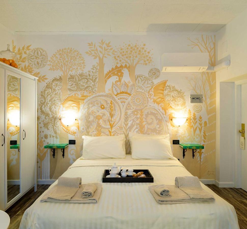 Hotel San Francesco E Il Lupo Губбіо Екстер'єр фото